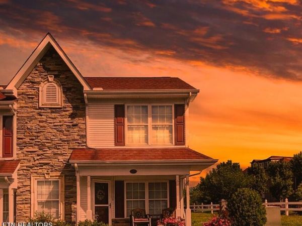 527 Orchard Valley Way, Sevierville, TN 37862
