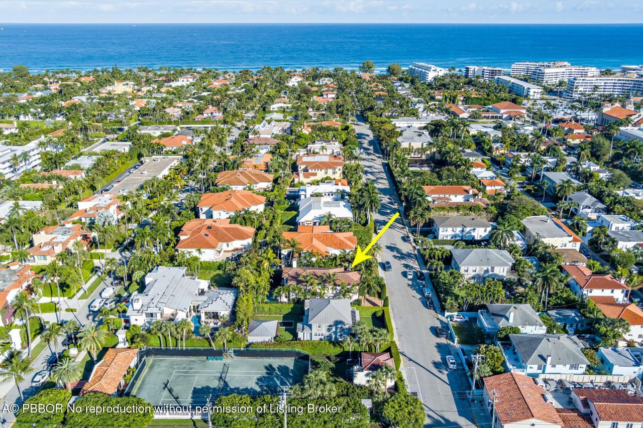 261 Seminole Avenue, Palm Beach, FL 33480 Photo