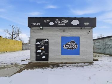 13043 Puritan Street , Detroit, MI 48227