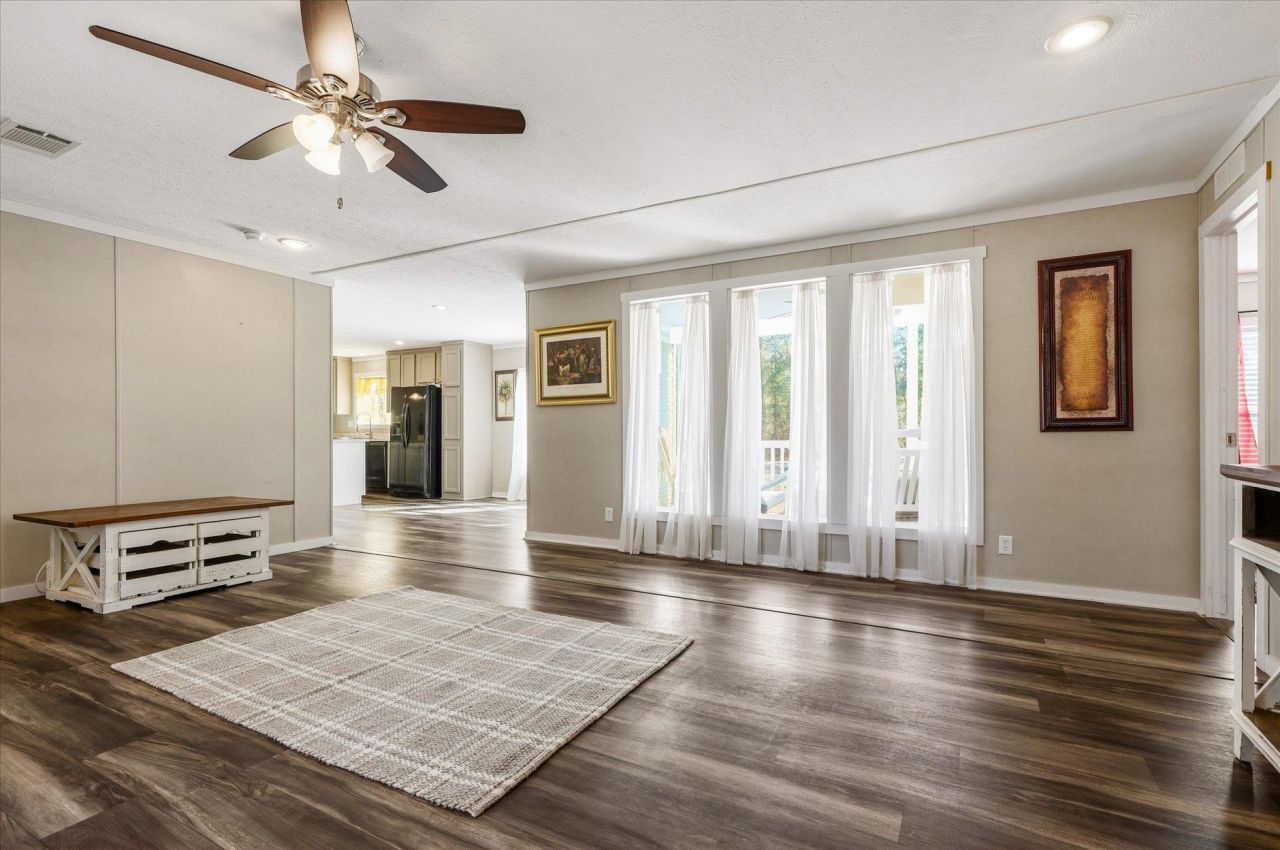 961 Hassell, Tallahassee, FL 32305 Photo