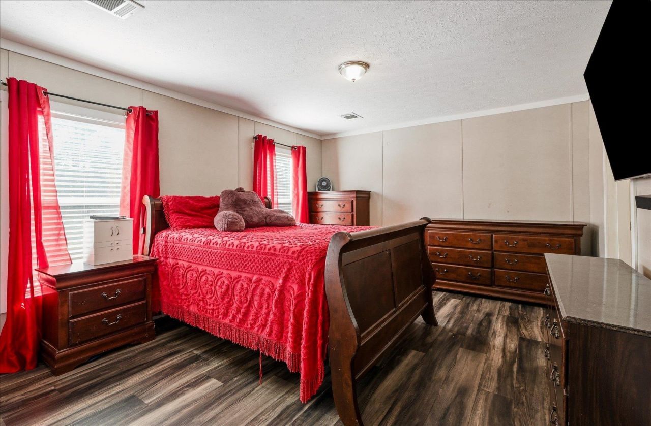 961 Hassell, Tallahassee, FL 32305 Photo