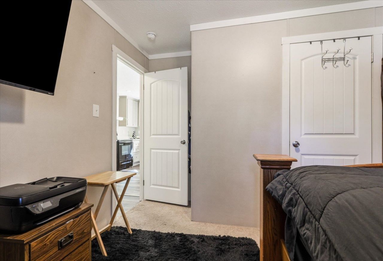 961 Hassell, Tallahassee, FL 32305 Photo