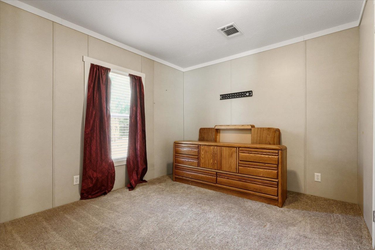 961 Hassell, Tallahassee, FL 32305 Photo