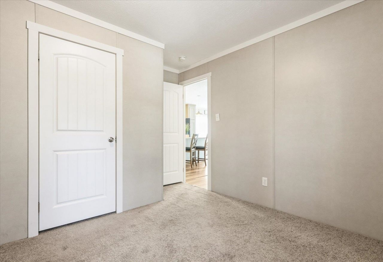 961 Hassell, Tallahassee, FL 32305 Photo