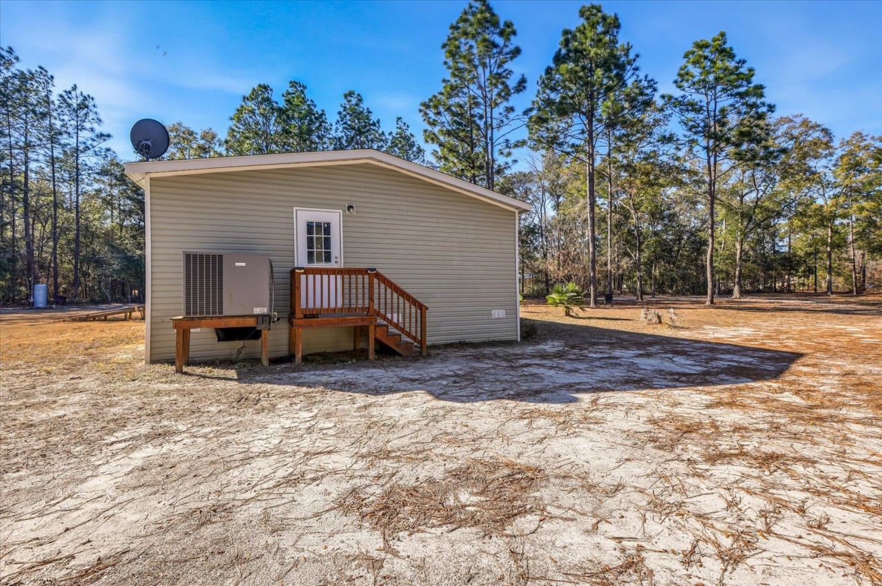 961 Hassell, Tallahassee, FL 32305 Photo