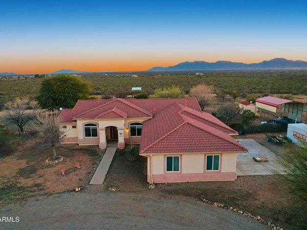 1160 E JAVELINA CROSSING Drive, Huachuca City, AZ 85616