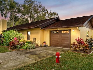 102 LAKE LENA BOULEVARD, AUBURNDALE, FL 33823