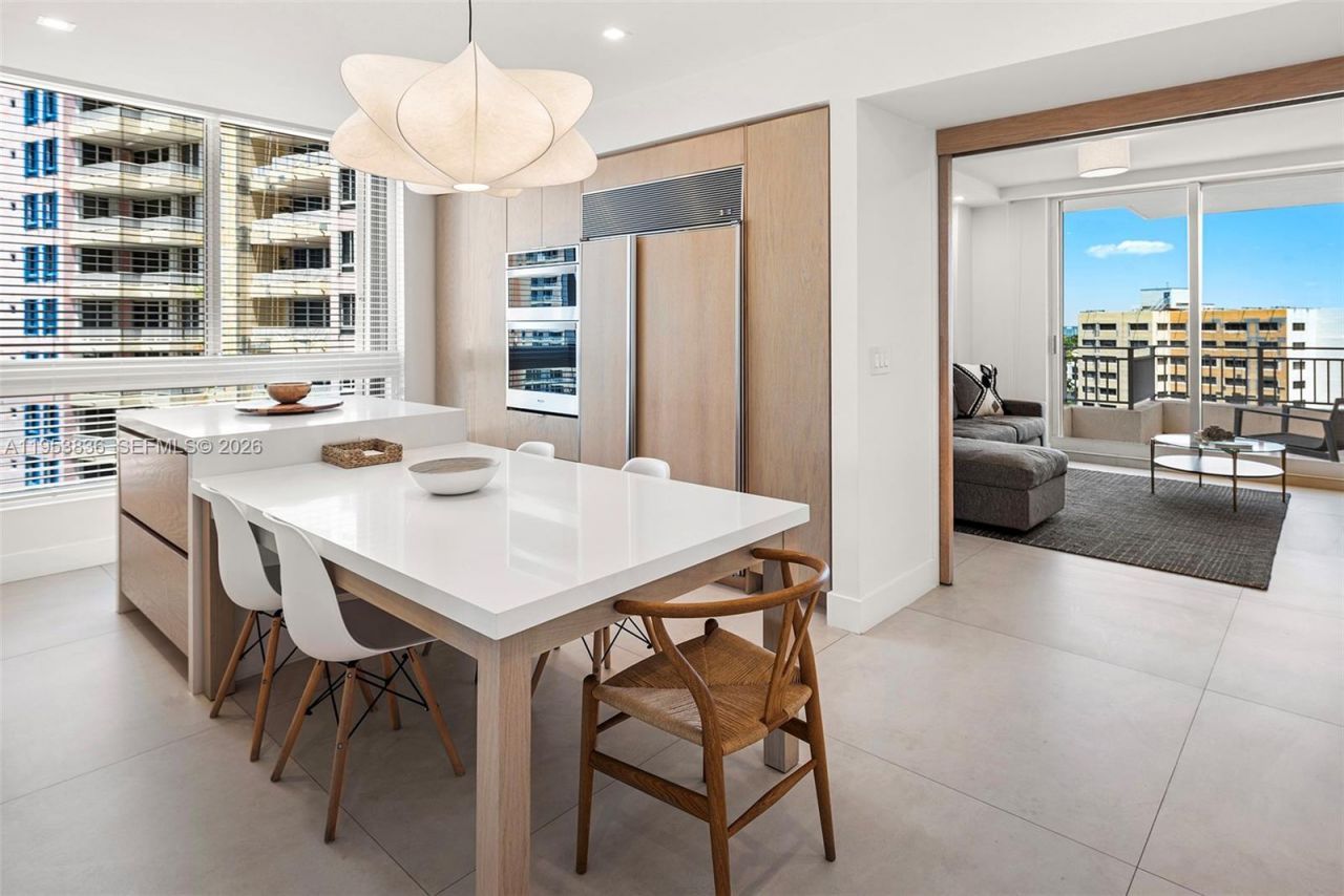 791 Crandon Blvd, Unit 901, Key Biscayne, FL 33149 Photo