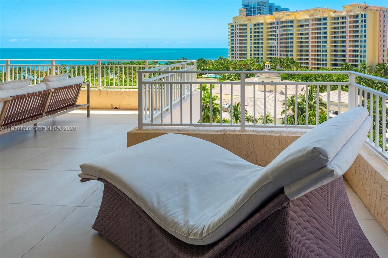 791 Crandon Blvd, Unit 901, Key Biscayne, FL 33149 Photo