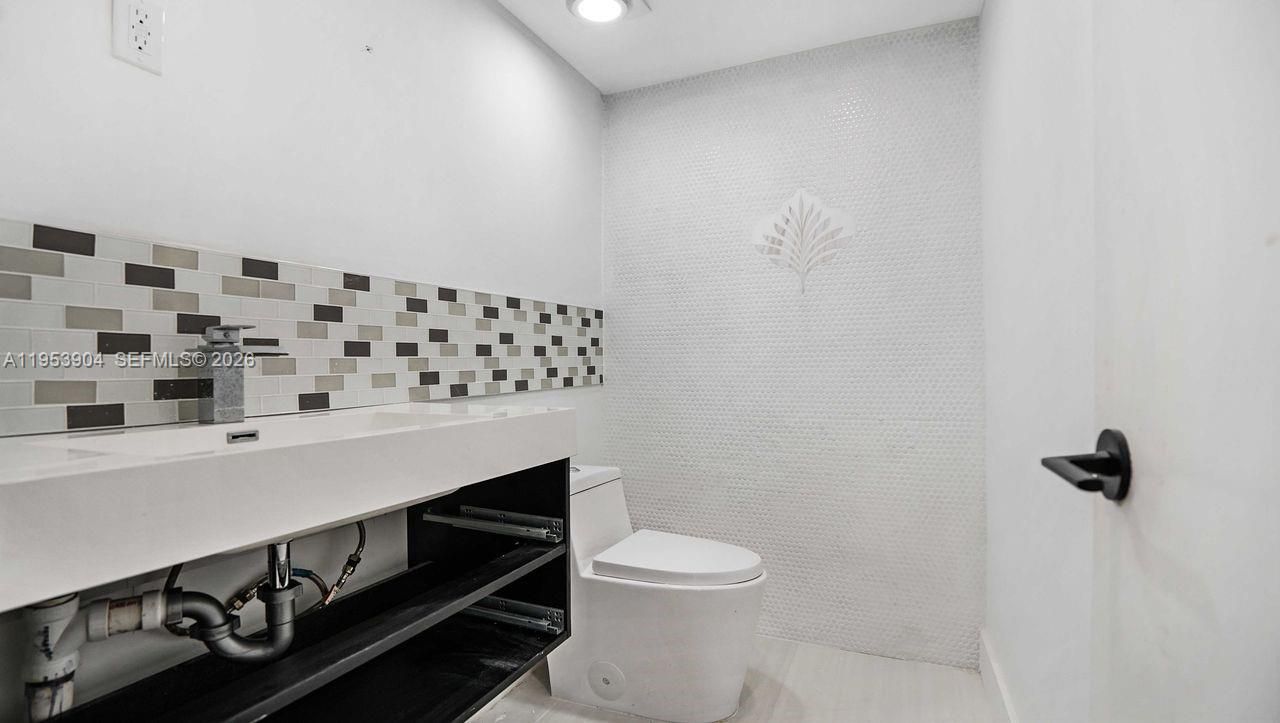 1130 11th St, Unit 6J, Miami Beach, FL 33139 Photo