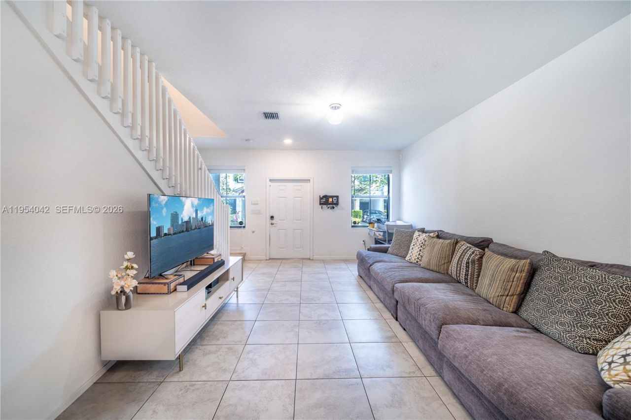 1540 SW 28th St , Fort Lauderdale, FL 33315 Photo