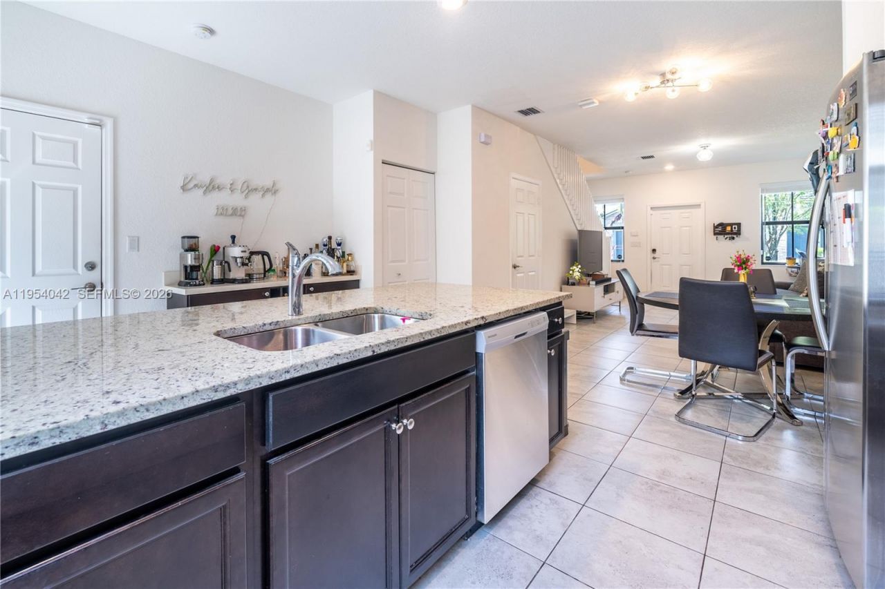 1540 SW 28th St , Fort Lauderdale, FL 33315 Photo