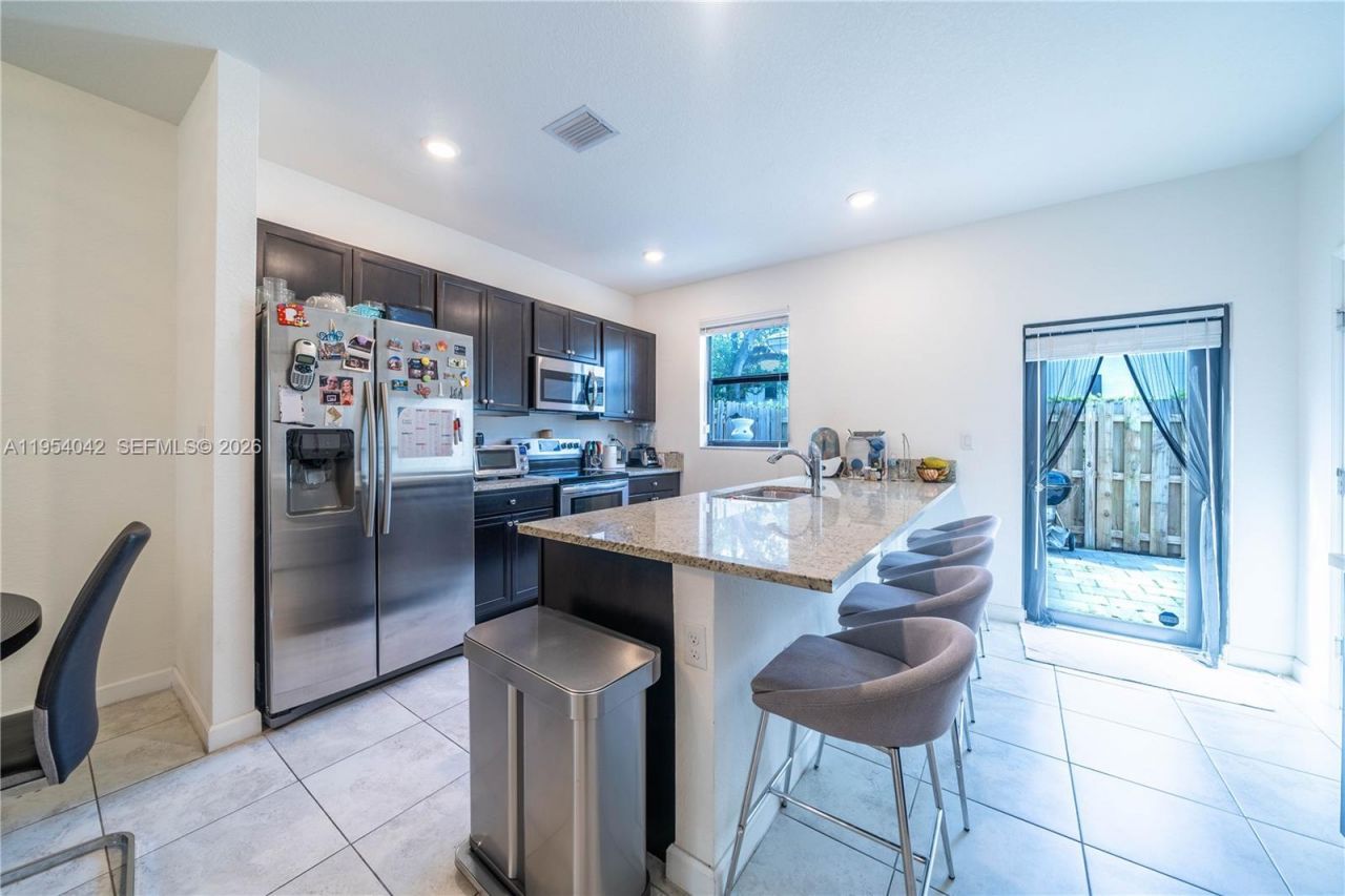 1540 SW 28th St , Fort Lauderdale, FL 33315 Photo