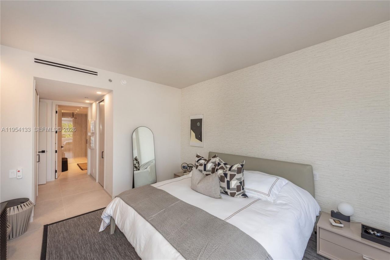 251 Crandon Blvd , Unit 306, Key Biscayne, FL 33149 Photo