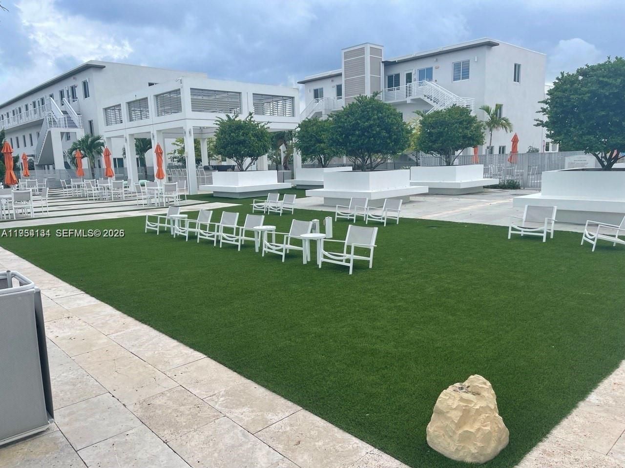 6420 NW 102nd Path , Unit 304, Doral, FL 33178 Photo