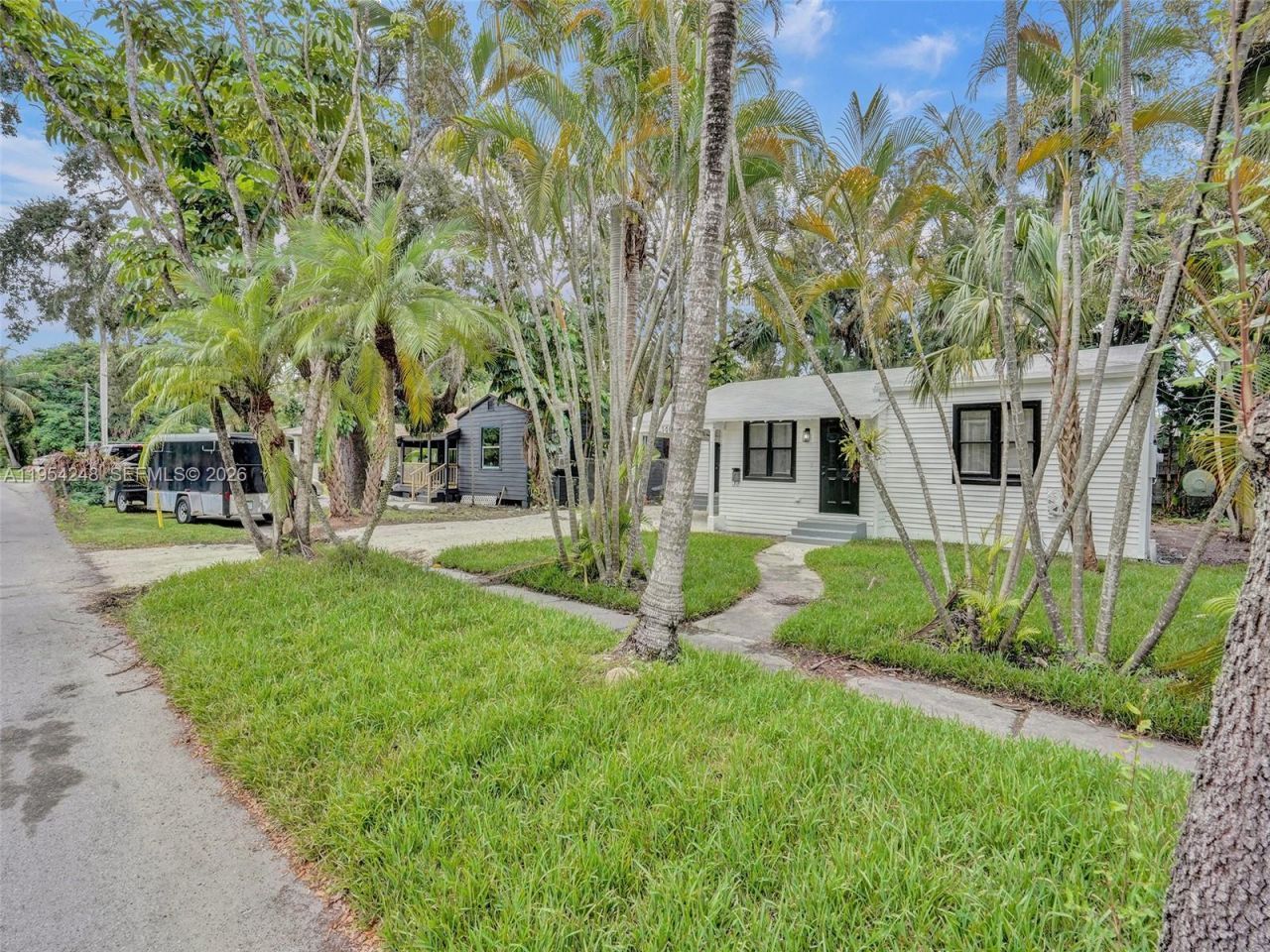 1409 SW 1st Street , Fort Lauderdale, FL 33312 Photo