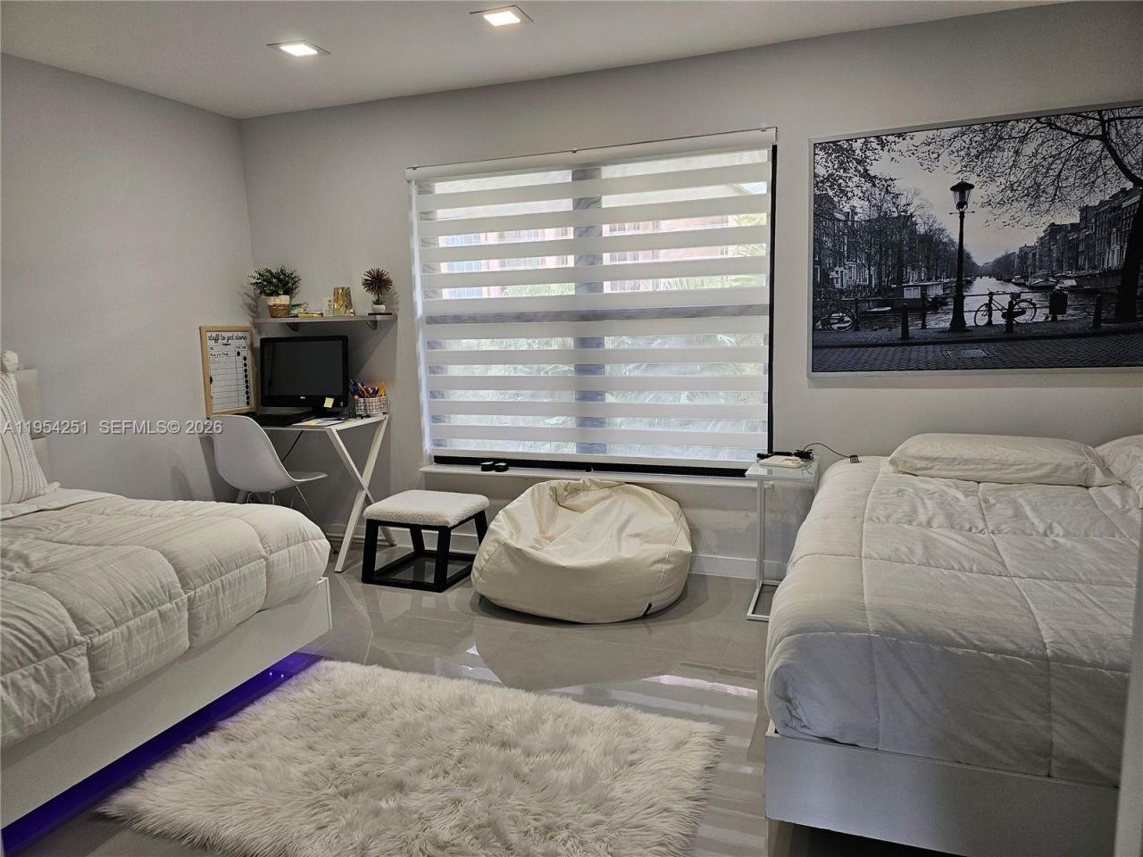 6901 Edgewater Dr, Unit 311, Coral Gables, FL 33133 Photo