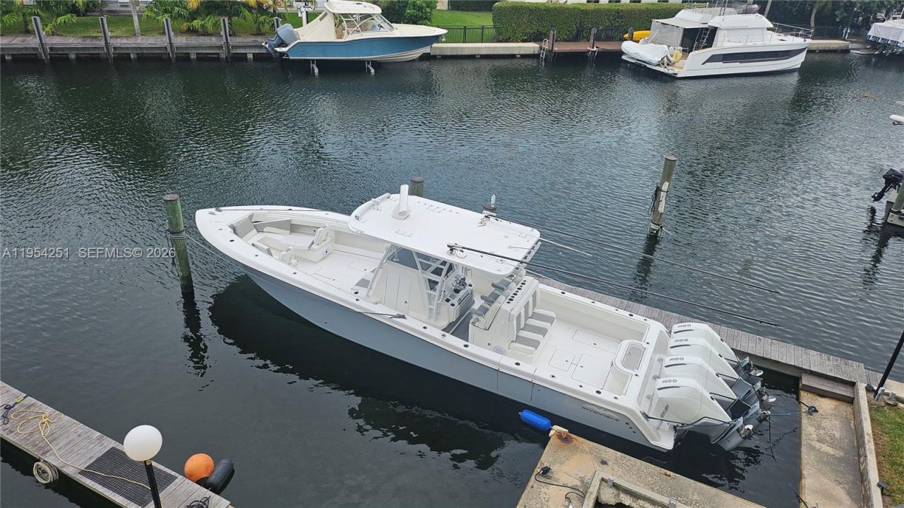 6901 Edgewater Dr, Unit 311, Coral Gables, FL 33133 Photo