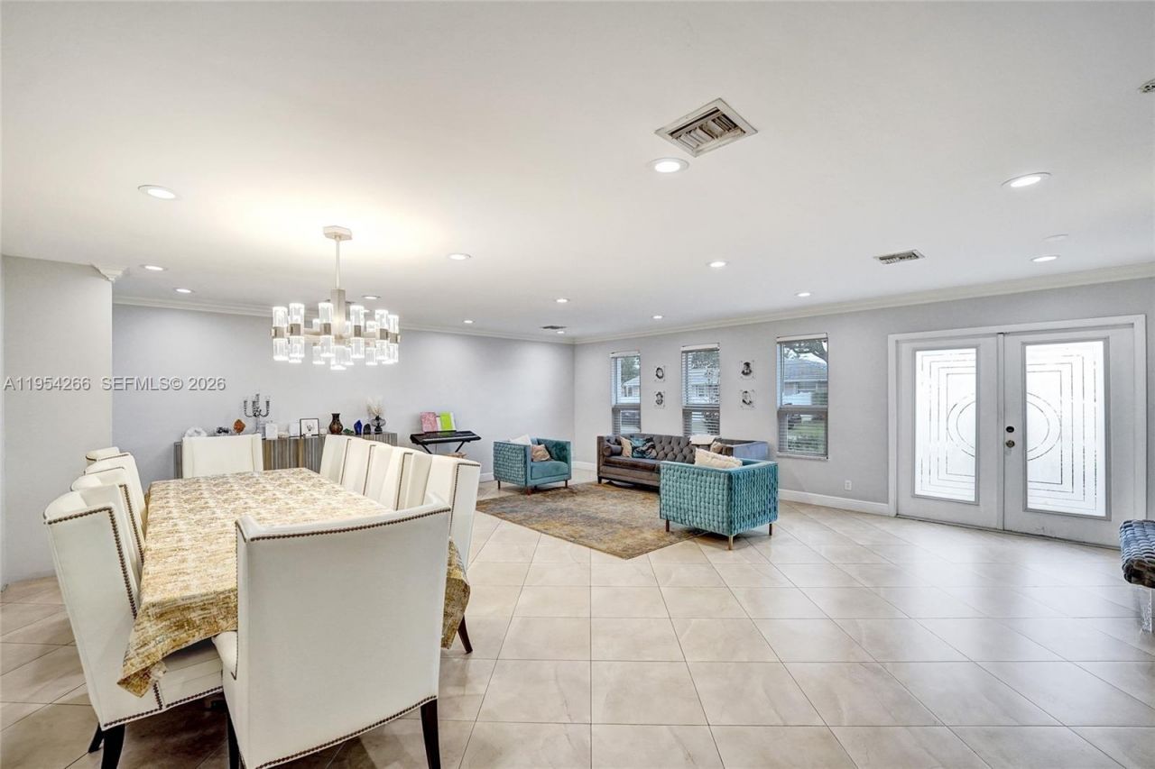 3671 N 47th Ave, Hollywood, FL 33021 Photo