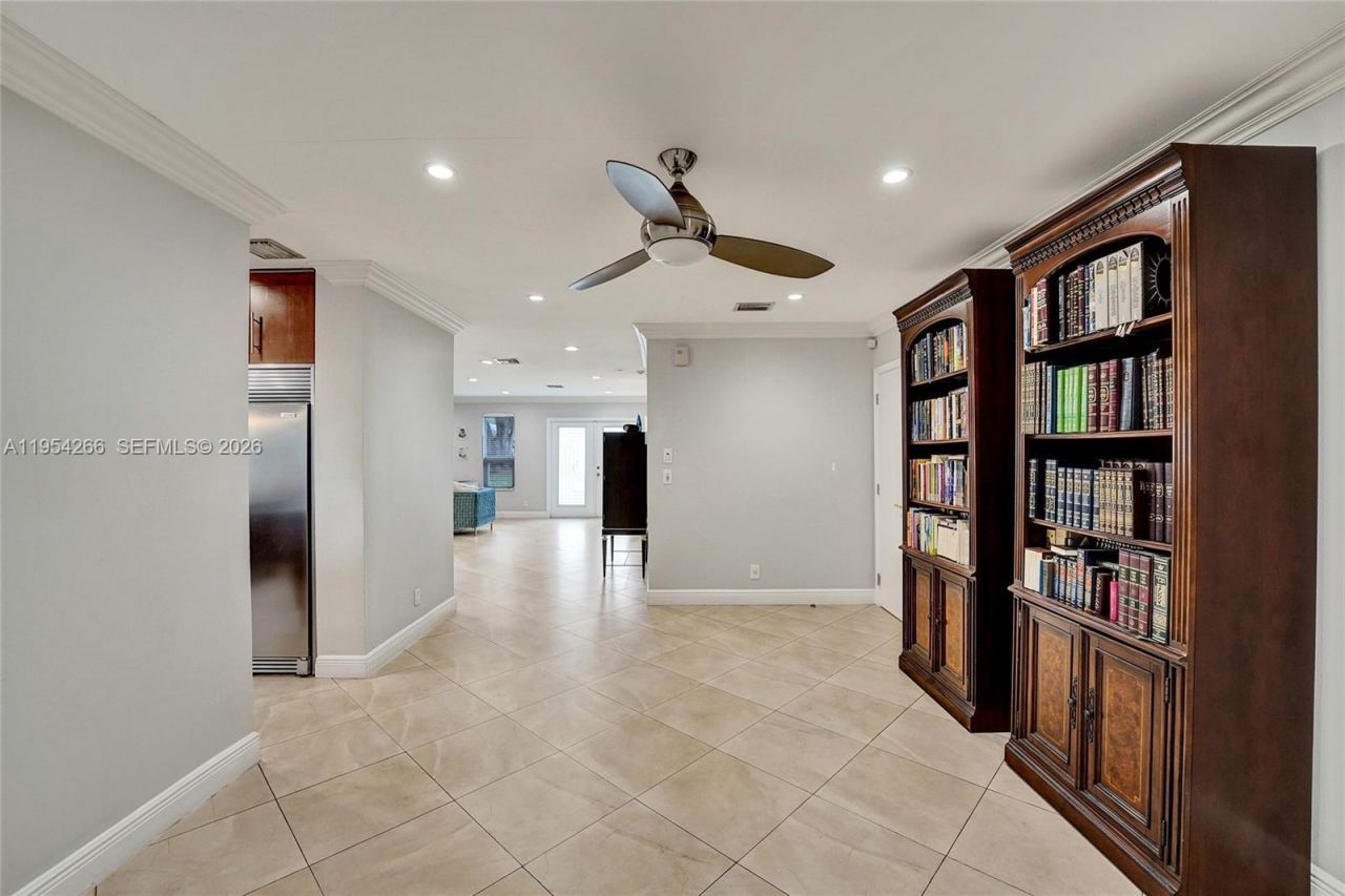 3671 N 47th Ave, Hollywood, FL 33021 Photo