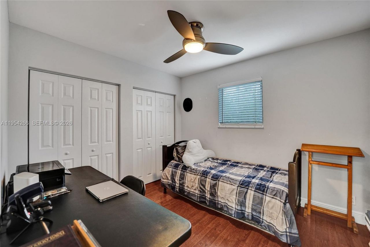 3671 N 47th Ave, Hollywood, FL 33021 Photo