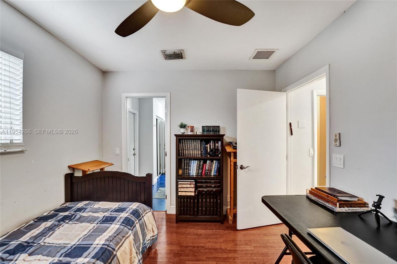 3671 N 47th Ave, Hollywood, FL 33021 Photo