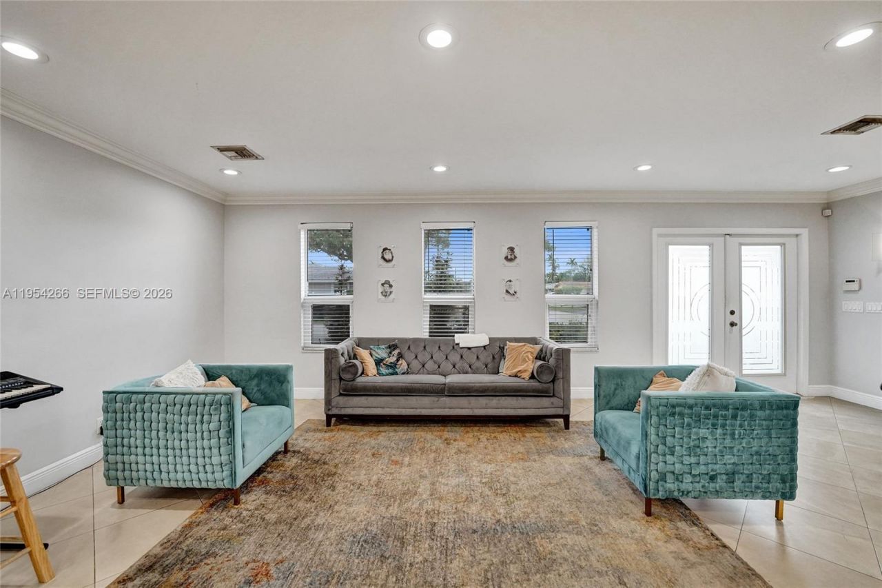 3671 N 47th Ave, Hollywood, FL 33021 Photo