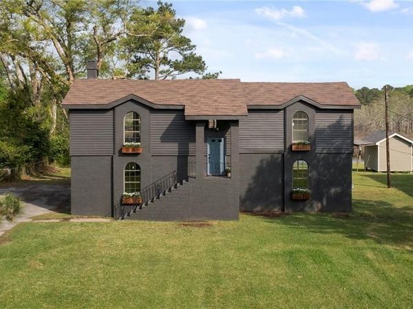 4062 Dawson Drive, Mobile, AL 36619