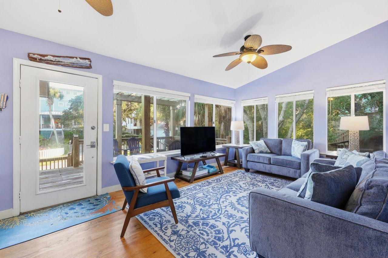 418 E Ashley Avenue Photo 14