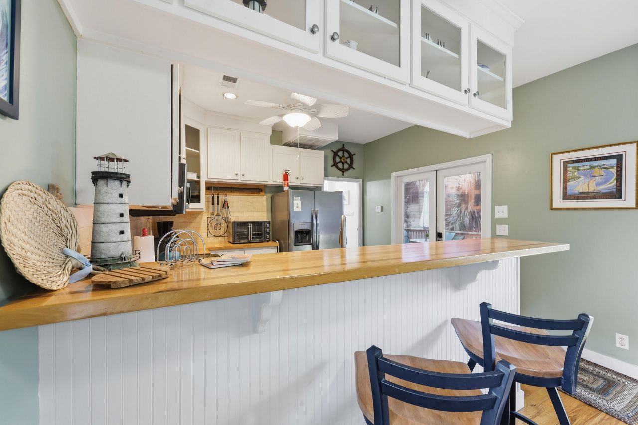 418 E Ashley Avenue Photo 21