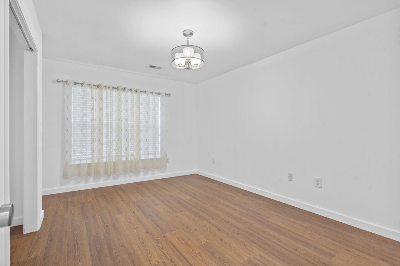 2213 Haystack Way  Photo 16