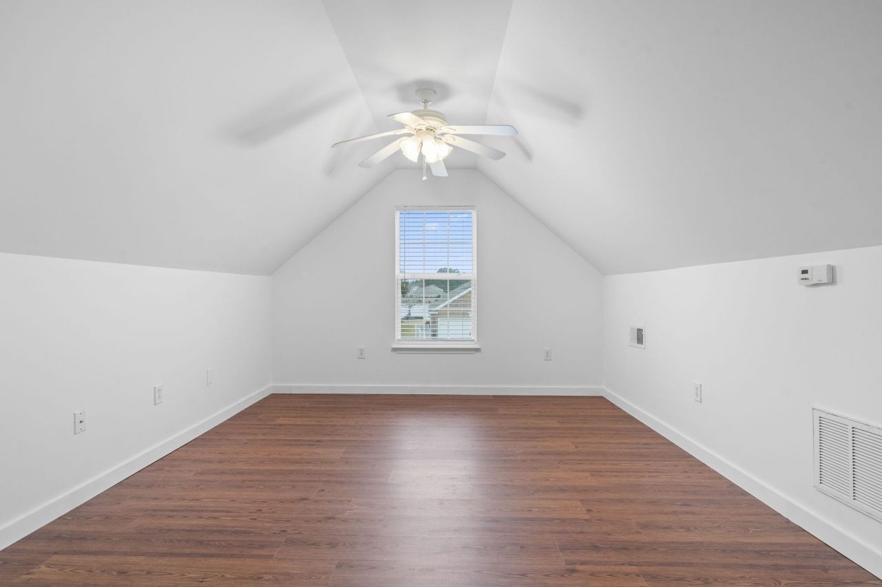 2213 Haystack Way  Photo 20