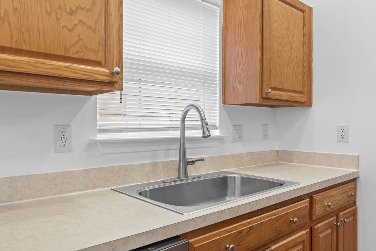 2213 Haystack Way  Photo 28