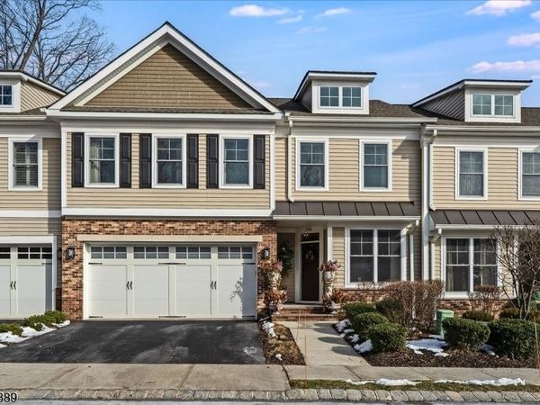 206 Echo Ridge Way, Mountainside, NJ 07092