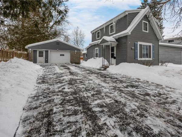 213 E Hamilton Avenue, Sherrill, NY 13461