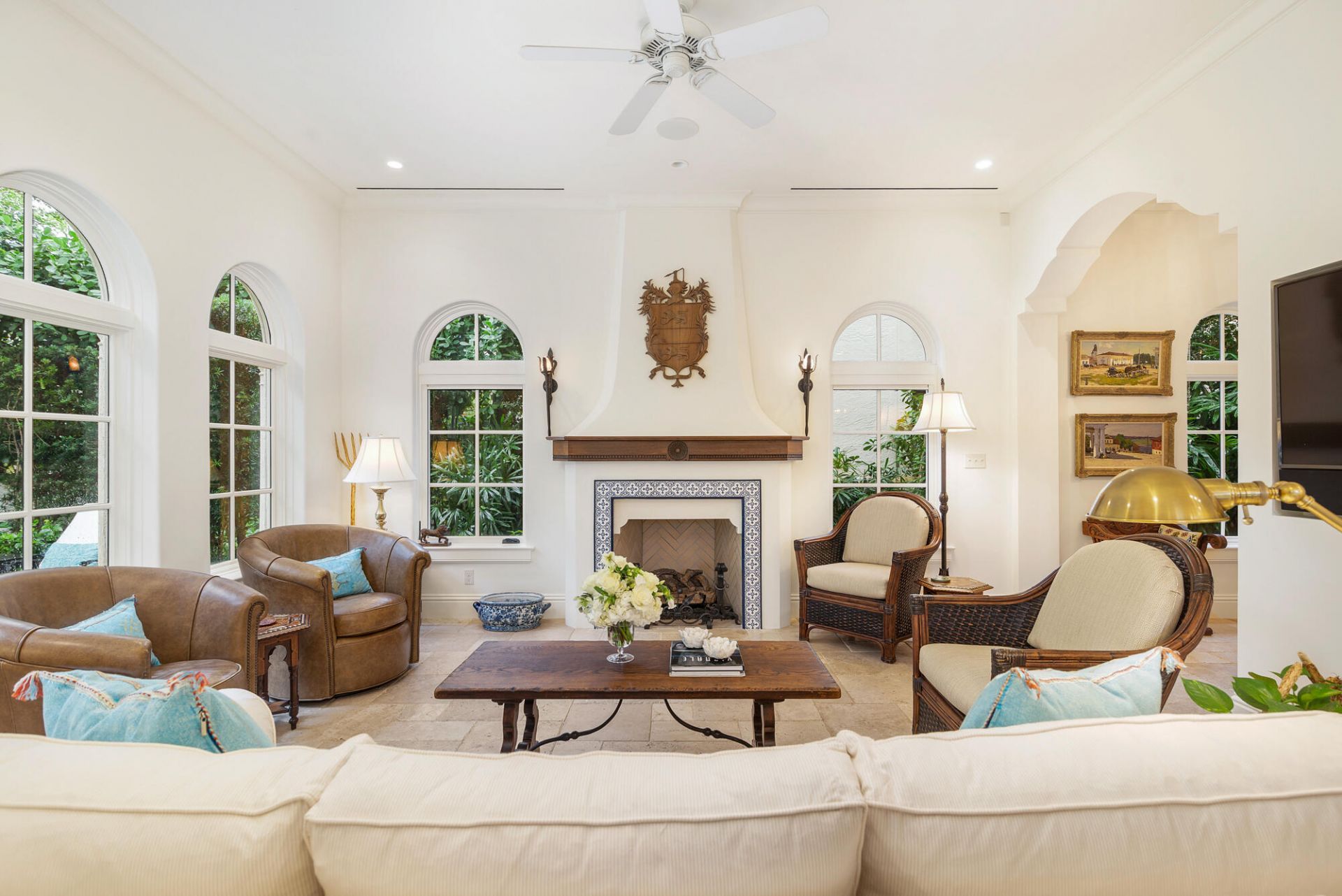 261 Seminole Avenue, Palm Beach, FL 33480 Photo