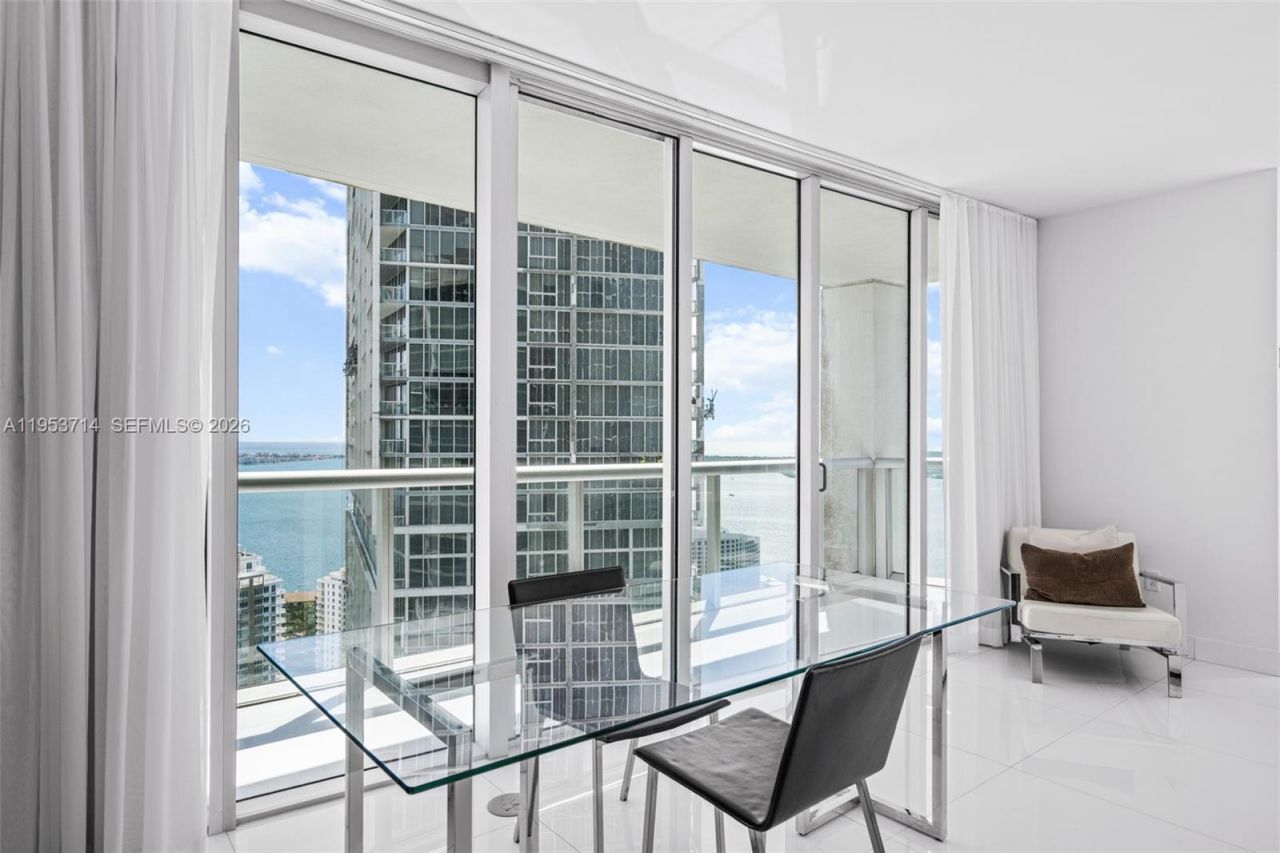 485 Brickell Ave, Unit 4410, Miami, FL 33131 Photo