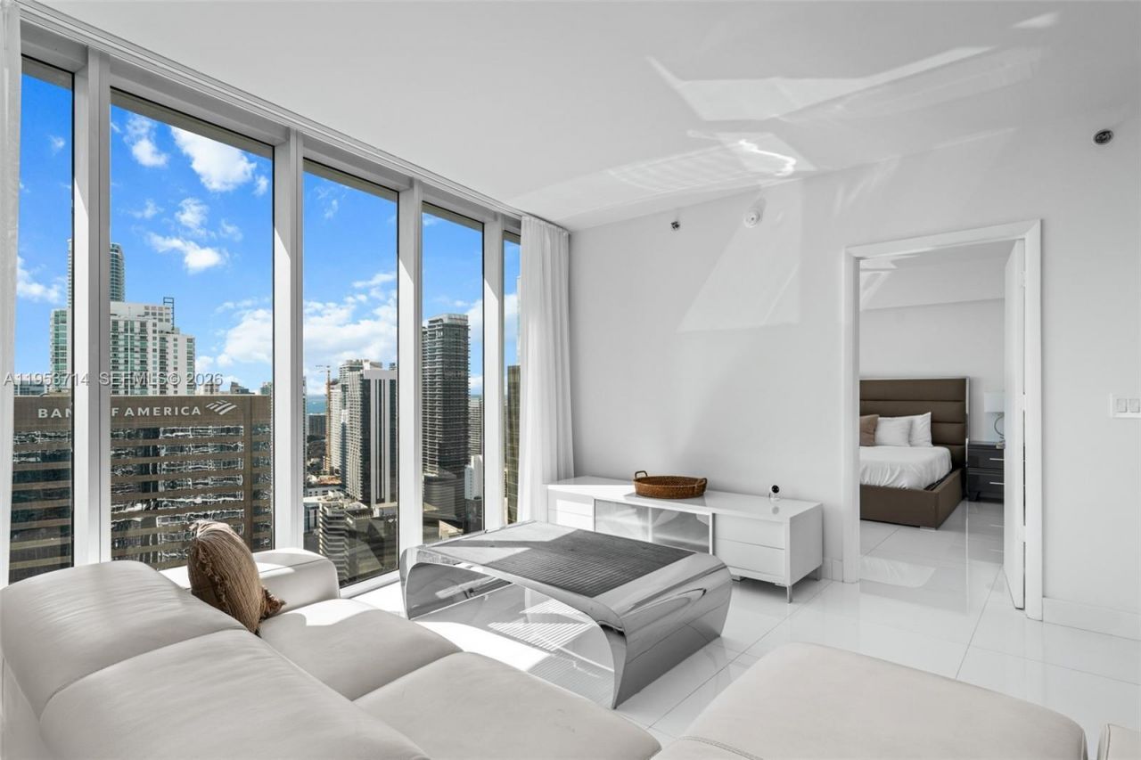 485 Brickell Ave, Unit 4410, Miami, FL 33131 Photo