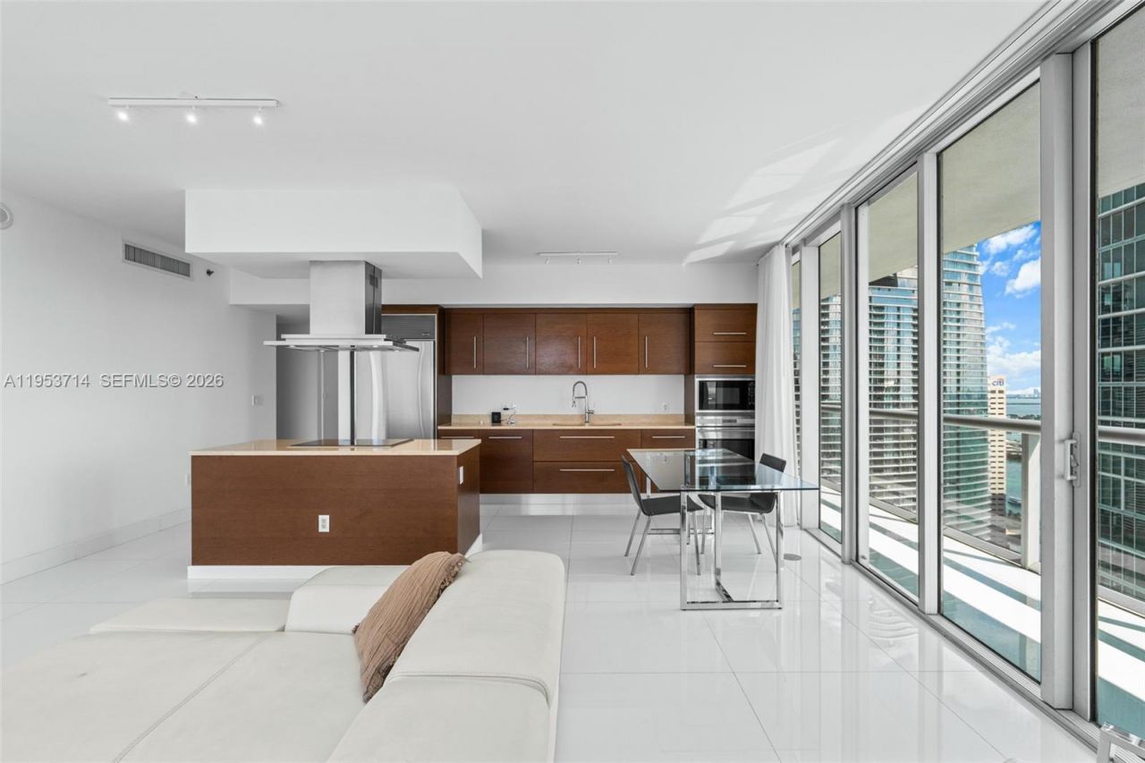 485 Brickell Ave, Unit 4410, Miami, FL 33131 Photo