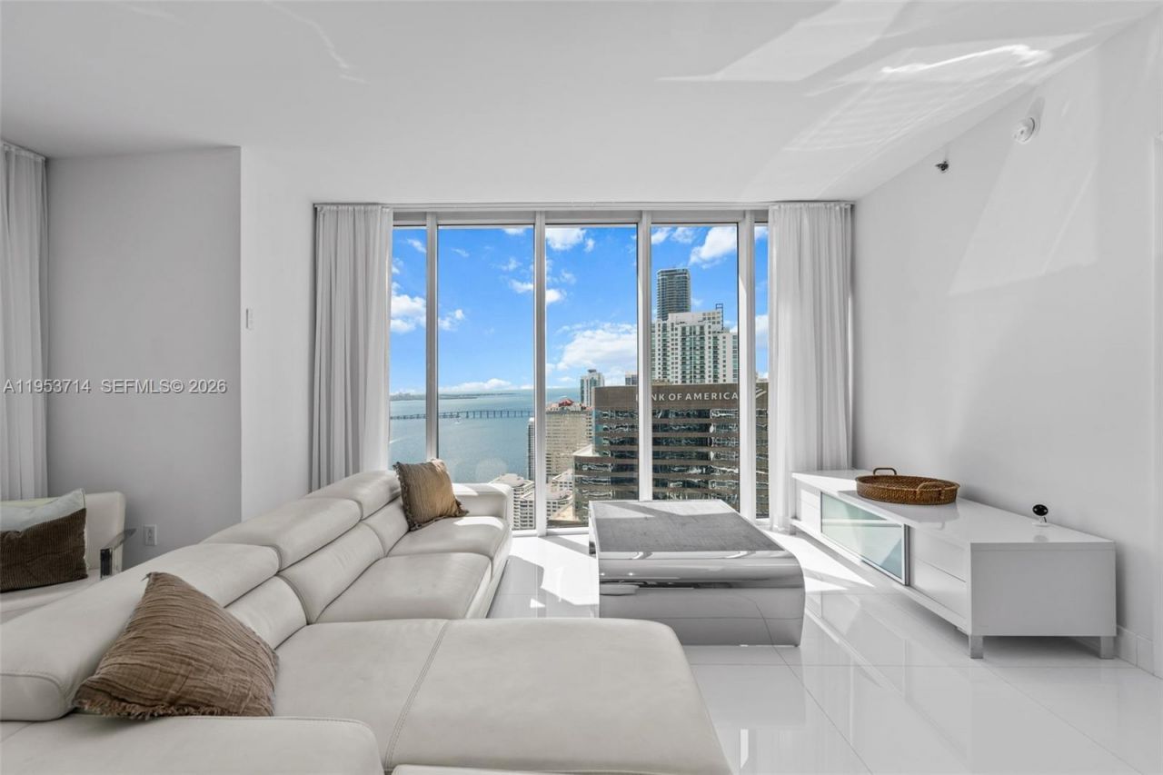 485 Brickell Ave, Unit 4410, Miami, FL 33131 Photo