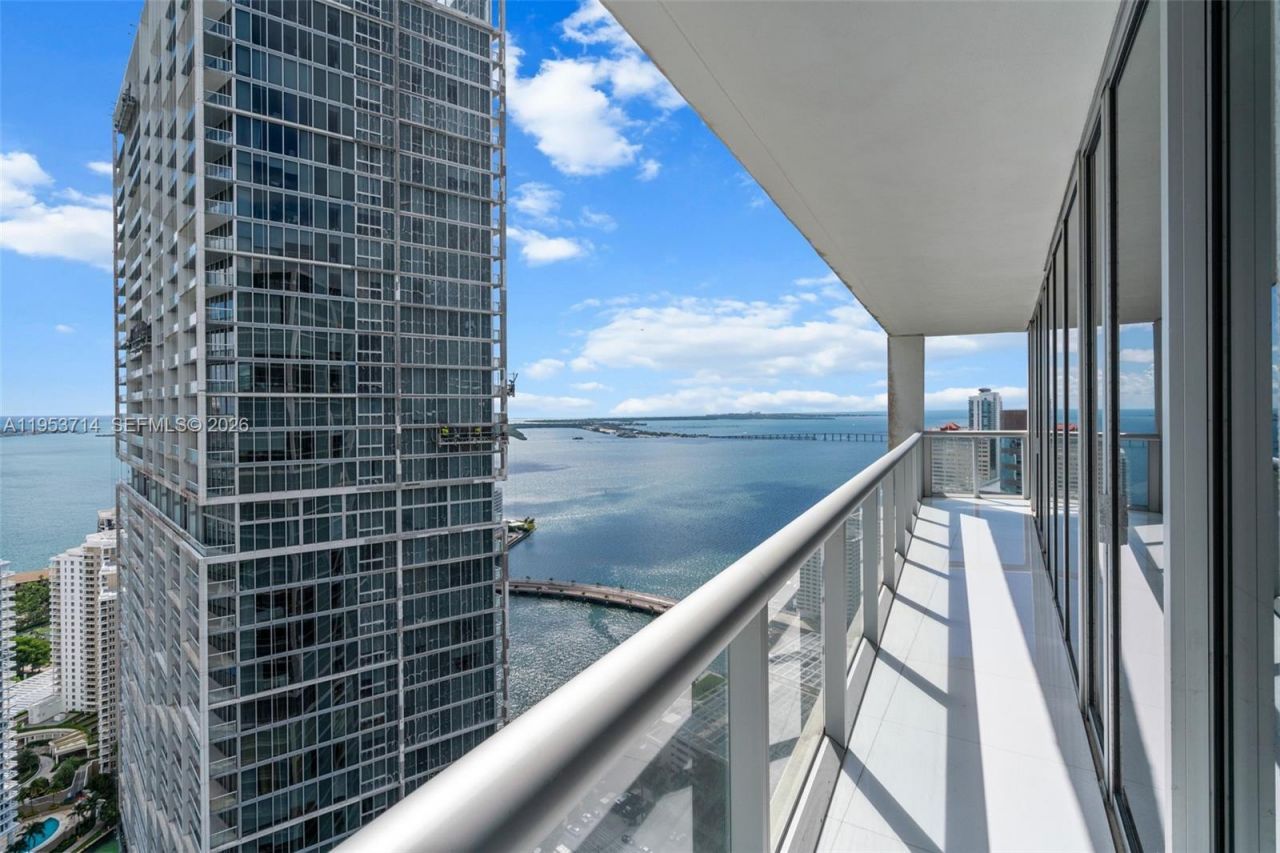485 Brickell Ave, Unit 4410, Miami, FL 33131 Photo