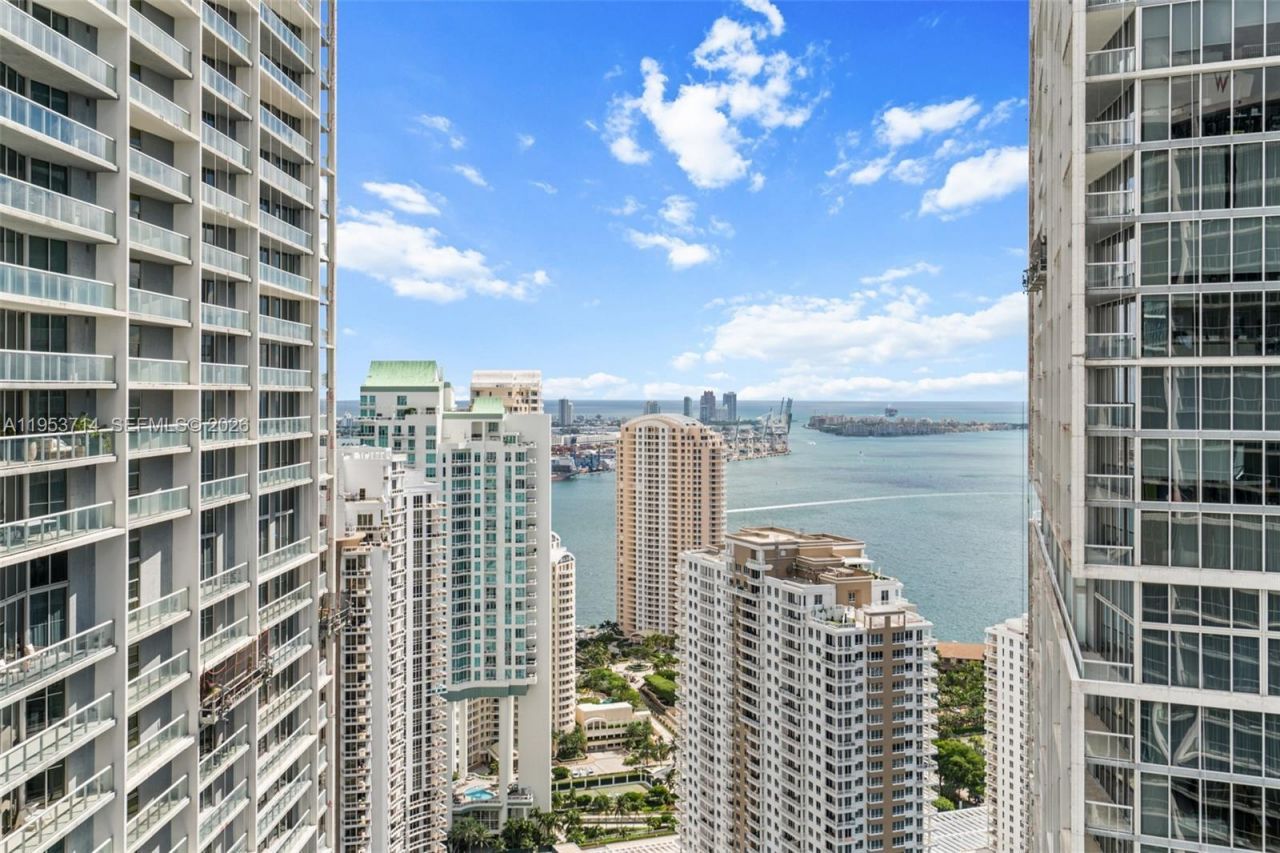 485 Brickell Ave, Unit 4410, Miami, FL 33131 Photo