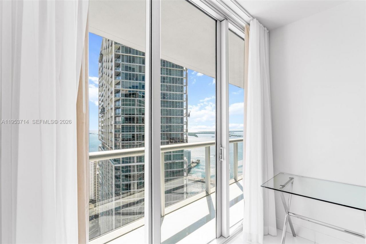 485 Brickell Ave, Unit 4410, Miami, FL 33131 Photo