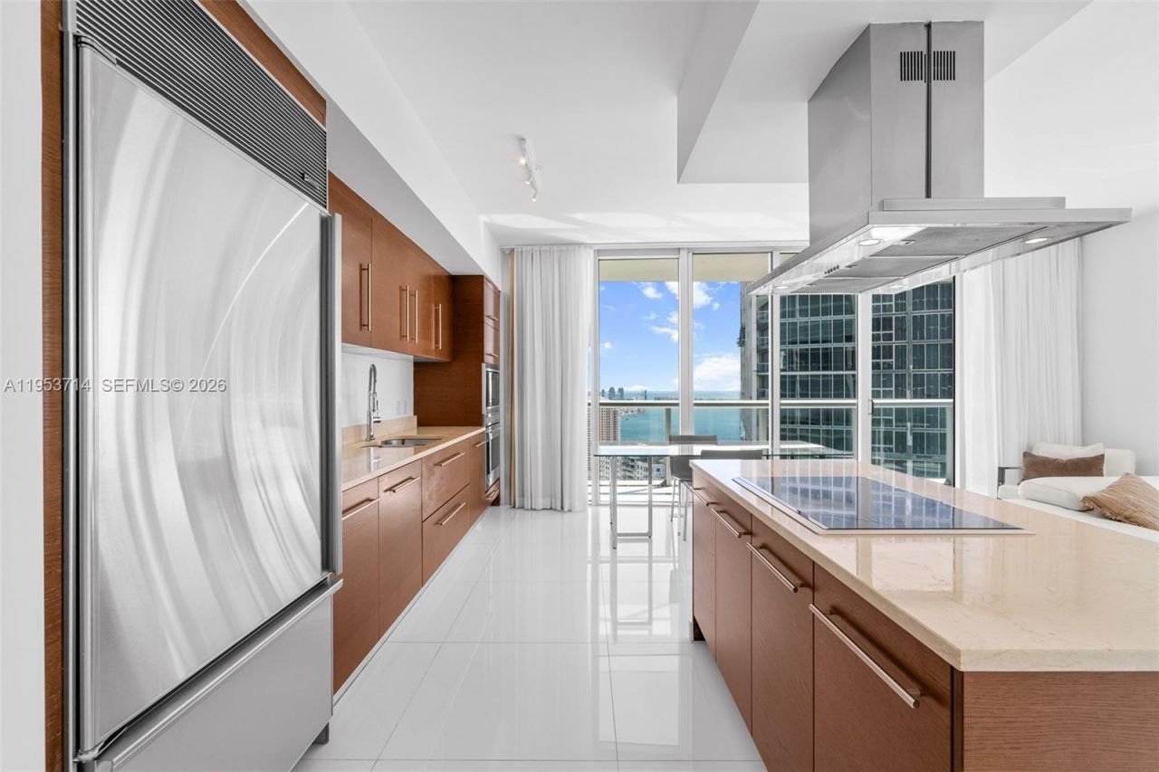 485 Brickell Ave, Unit 4410, Miami, FL 33131 Photo