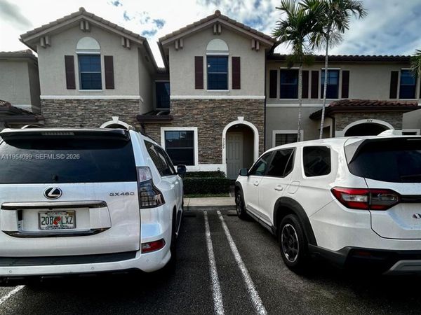 3320 W 92nd Place , Hialeah, FL 33018