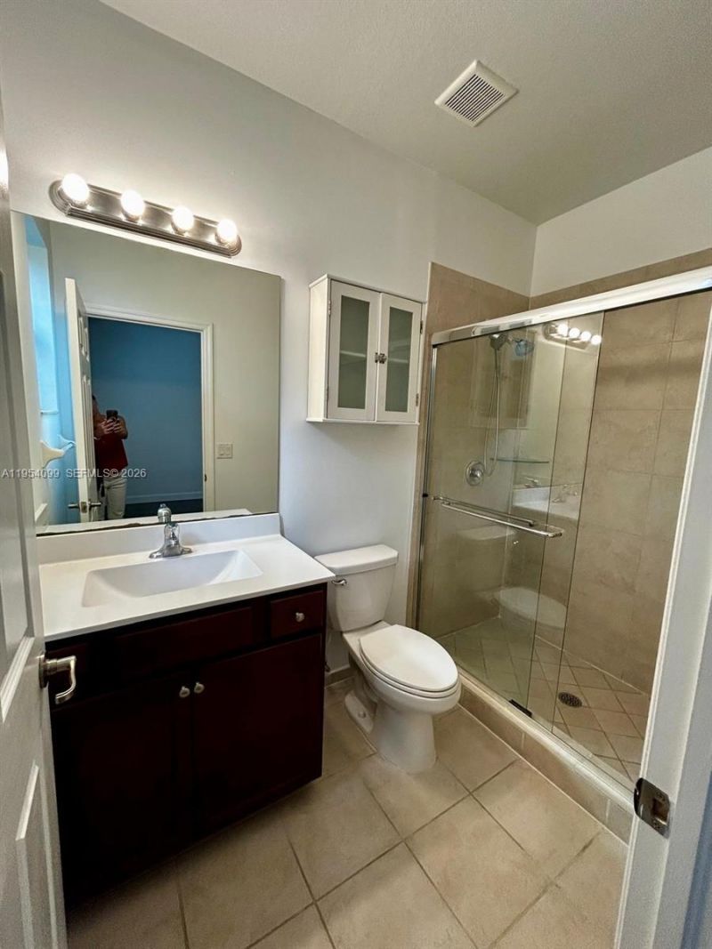 3320 W 92nd Place , Hialeah, FL 33018 Photo