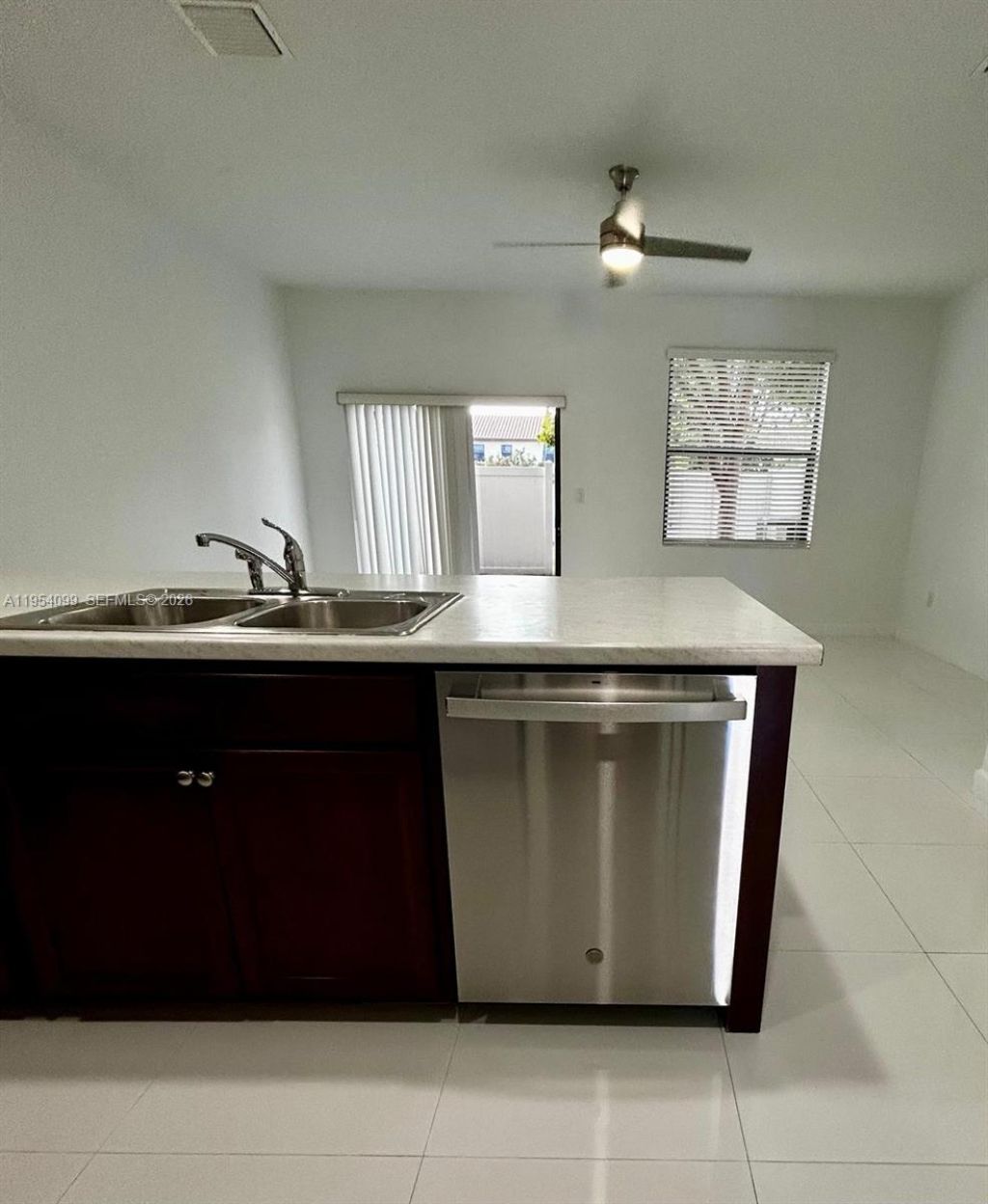 3320 W 92nd Place , Hialeah, FL 33018 Photo