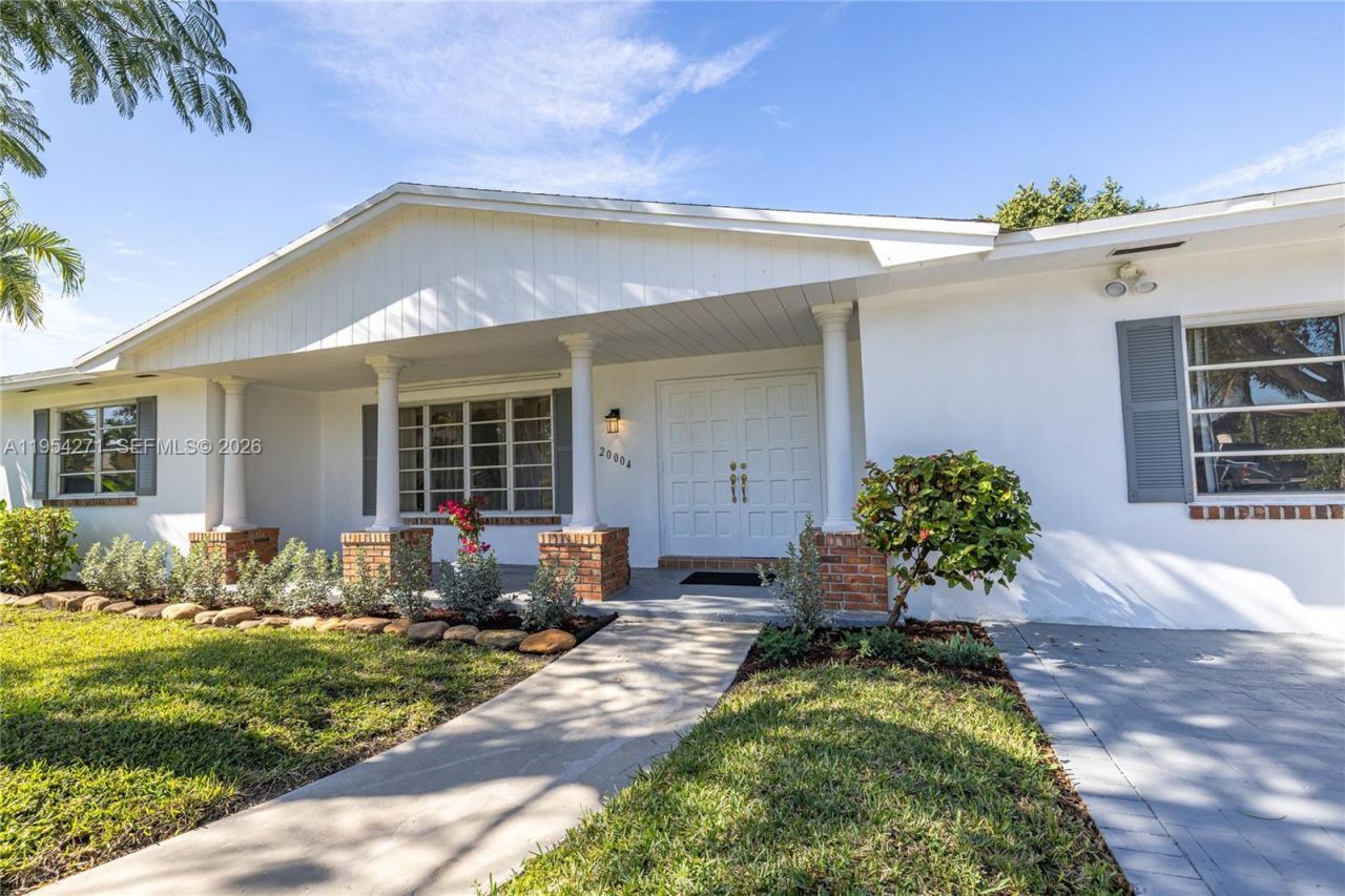 20004 SW 82nd Pl, Cutler Bay, FL 33189 Photo