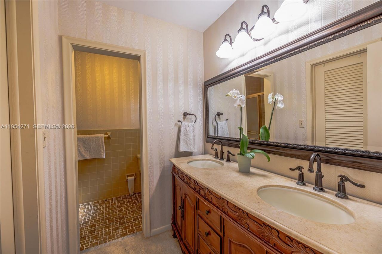 20004 SW 82nd Pl, Cutler Bay, FL 33189 Photo