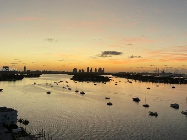 1000 Venetian Way, Unit 1501, Miami, FL 33139